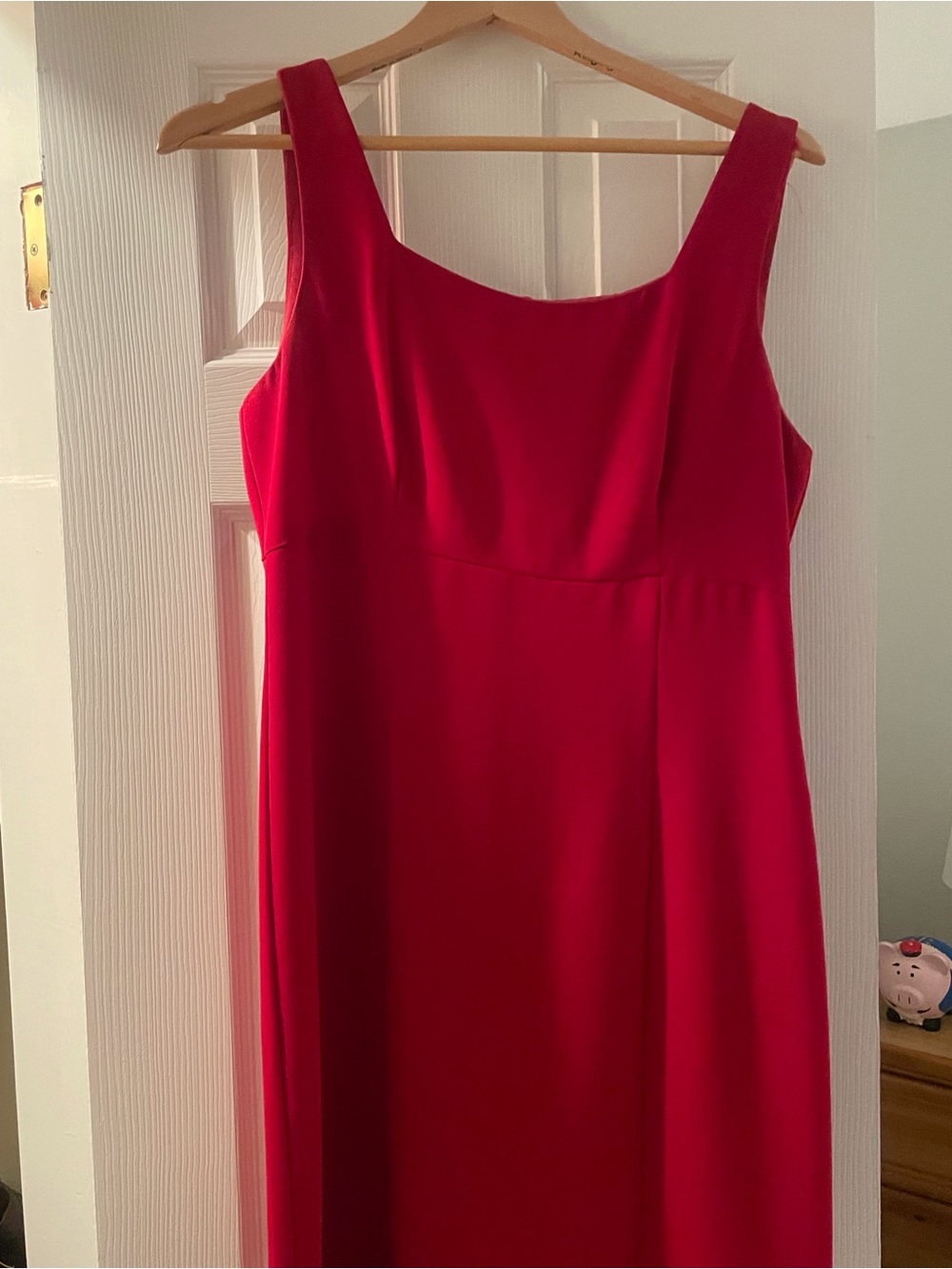 Classic Red Women's Sleeveless Dress